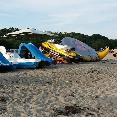 In The Center Of Sarafovo Апартамент