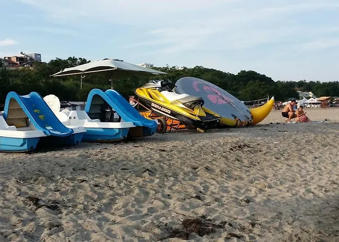 In The Center Of Sarafovo Апартамент