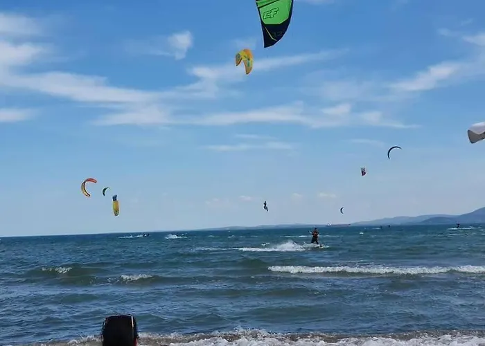 In The Center Of Sarafovo شقة بورغاس