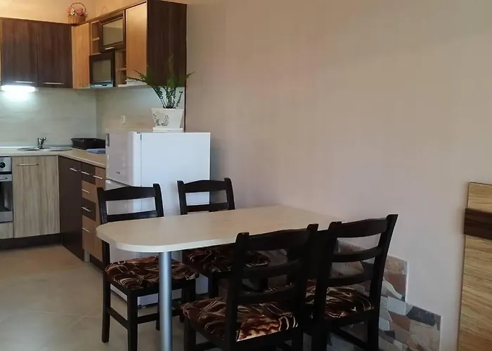 In The Center Of Sarafovo شقة بورغاس