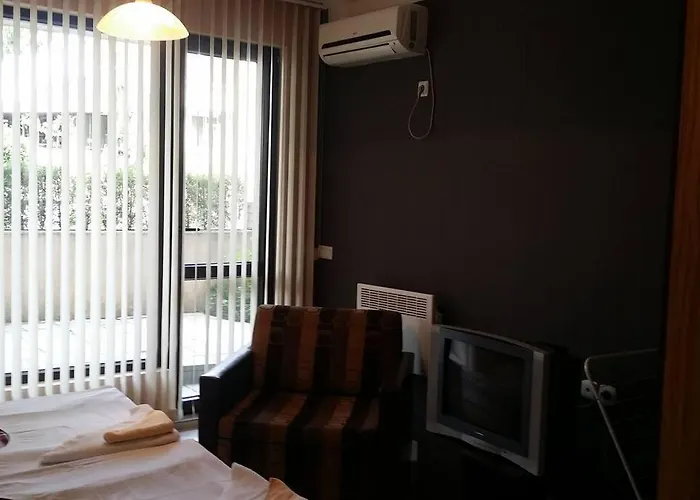 In The Center Of Sarafovo * بورغاس