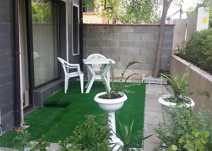 In The Center Of Sarafovo Апартамент